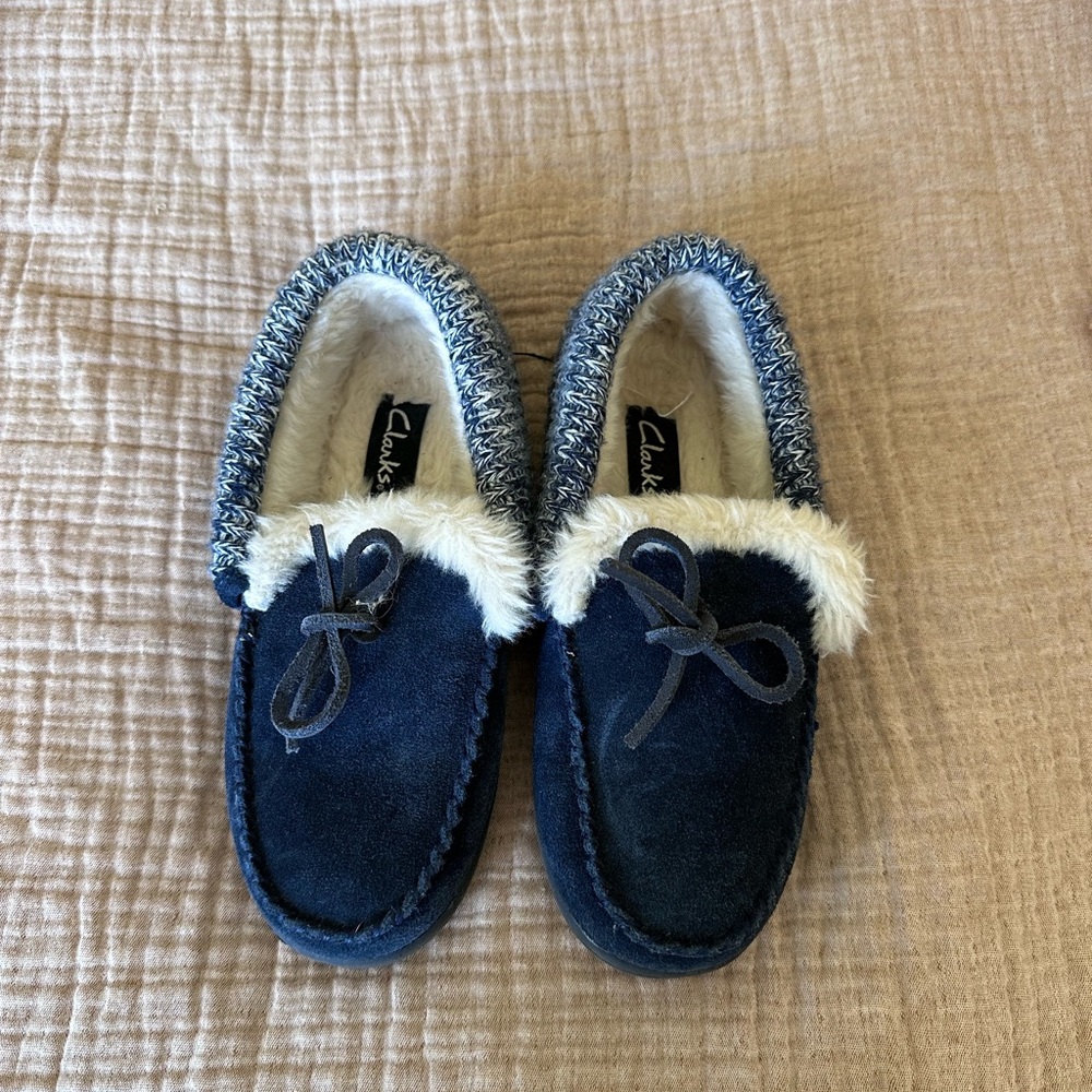 Navy Blue Clarks Slippers